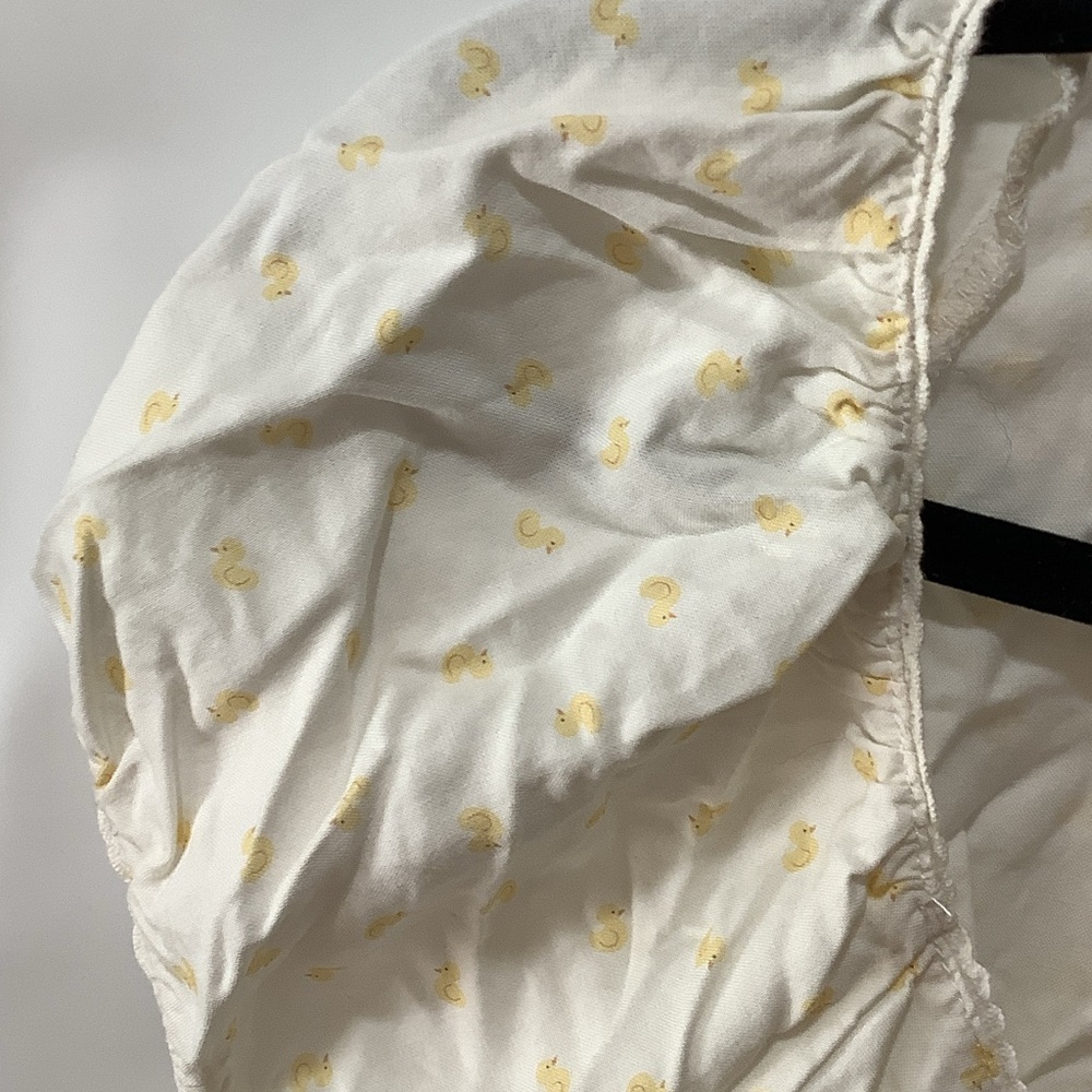 Brandy Melville blouse with ducks - Picture 4 of 10